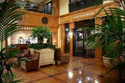 фото отеля Hampton Inn & Suites Austin Downtown