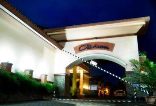фото отеля Atrium Resort and Hotel Purwokerto