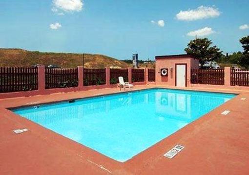 фото отеля Econo Lodge Milledgeville