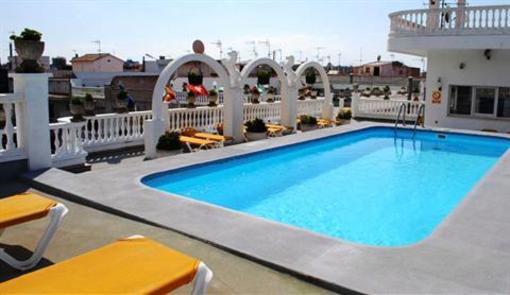 фото отеля Apartamentos Las Americas Blanes