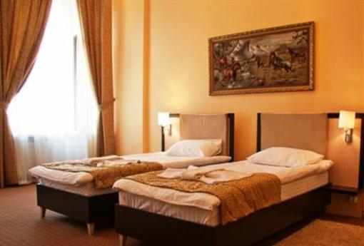 фото отеля Apartments Under The Holy Spirit