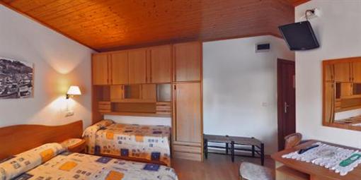 фото отеля Hotel Tarull