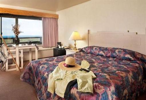 фото отеля Far View Lodge Cortez