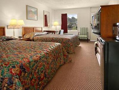 фото отеля Super 8 Kingsport