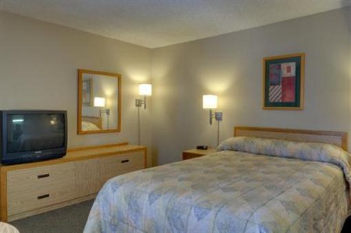 фото отеля Vagabond Inn Oxnard