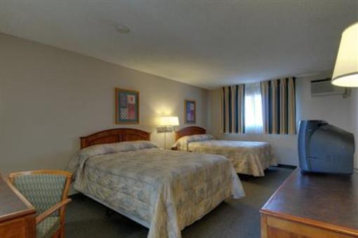 фото отеля Vagabond Inn Oxnard