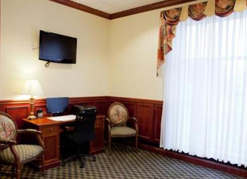 фото отеля Executive Inn & Suites Leonardtown