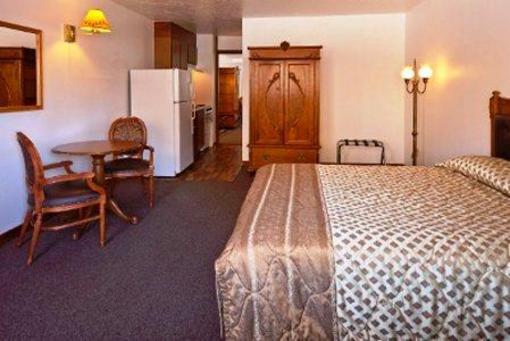 фото отеля Cache Creek Motel