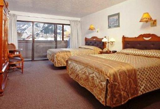 фото отеля Cache Creek Motel
