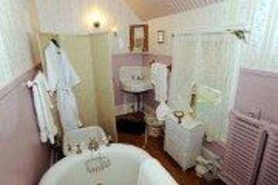 фото отеля Ludington House Bed And Breakfast