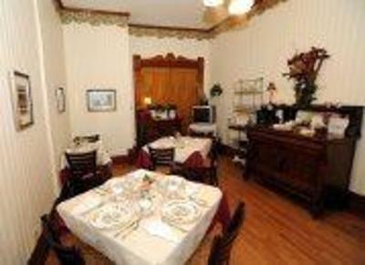 фото отеля Ludington House Bed And Breakfast