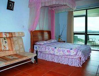 фото отеля Youth Bean Family Hotel - Sanya