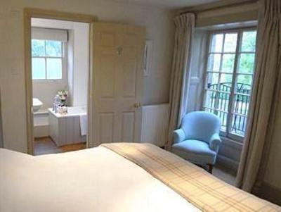 фото отеля Beckford Arms Bed and Breakfast Tisbury