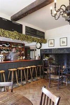 фото отеля Beckford Arms Bed and Breakfast Tisbury