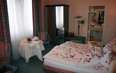 фото отеля Royal Hotel Pforzheim
