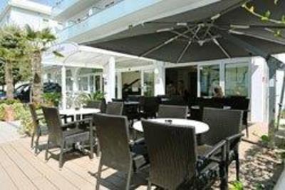 фото отеля Hotel Castiglione Lignano Sabbiadoro