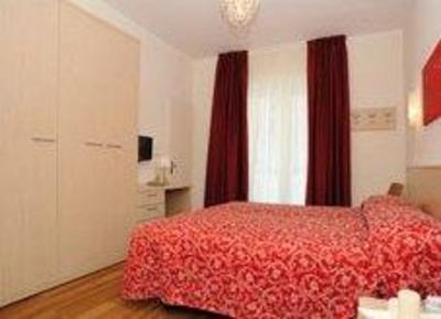фото отеля Hotel Castiglione Lignano Sabbiadoro
