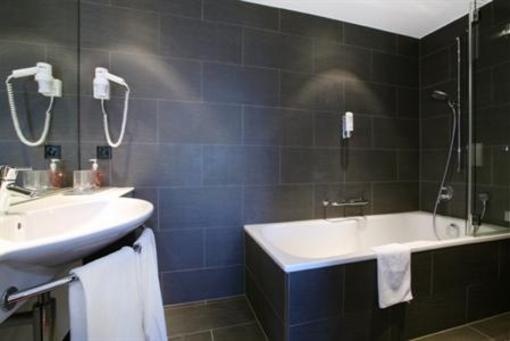 фото отеля Hotel Central Obersaxen