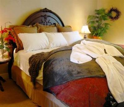 фото отеля The Winchester Inn