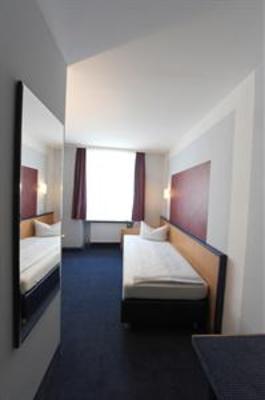 фото отеля Hotel am Peterstor
