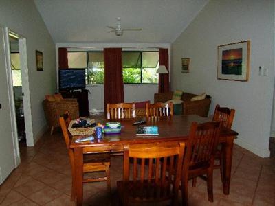 фото отеля Cocos Beach Bungalows