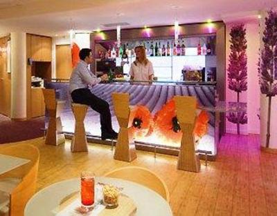 фото отеля Hotel Ibis Lyon Bron Eurexpo