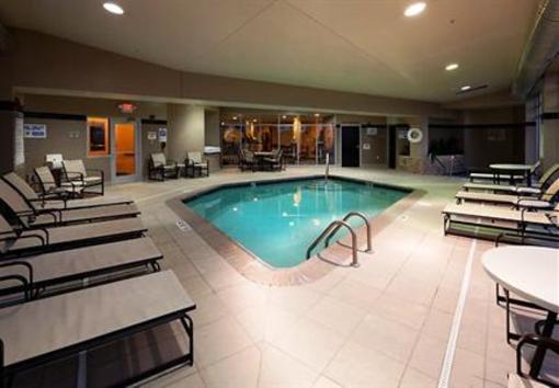 фото отеля SpringHill Suites Minneapolis-St. Paul Airport