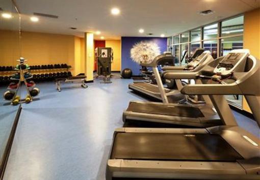 фото отеля SpringHill Suites Minneapolis-St. Paul Airport