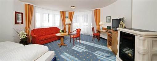 фото отеля Hotel Alpenhof Oberstdorf