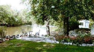 фото отеля The Rivers Edge Executive Ste