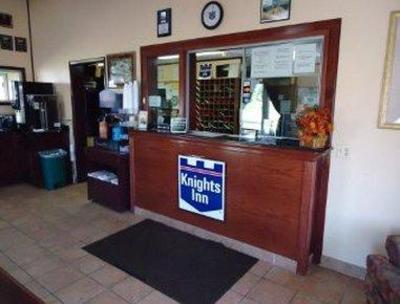фото отеля Knights Inn Martinsburg
