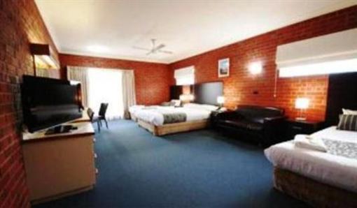 фото отеля BEST WESTERN Burke & Wills Motor Inn