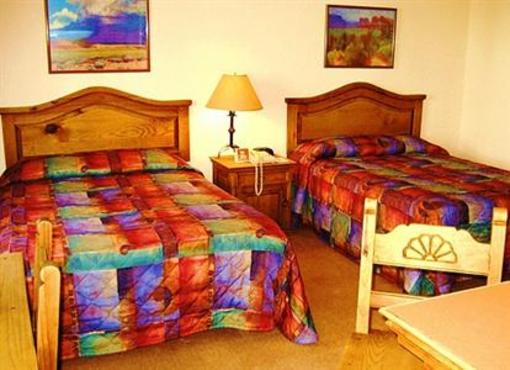 фото отеля The Santa Fe Suites