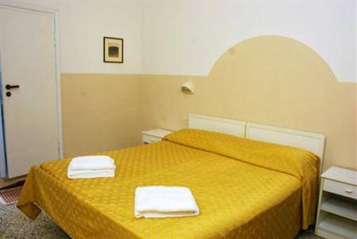 фото отеля Hotel Happy Rimini