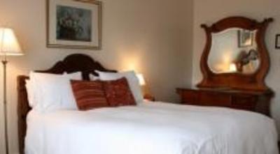 фото отеля Rossmount Inn