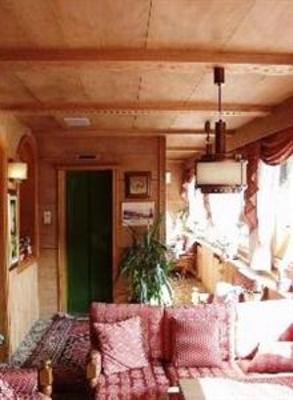 фото отеля Hotel Garni St Hubertus Pinzolo