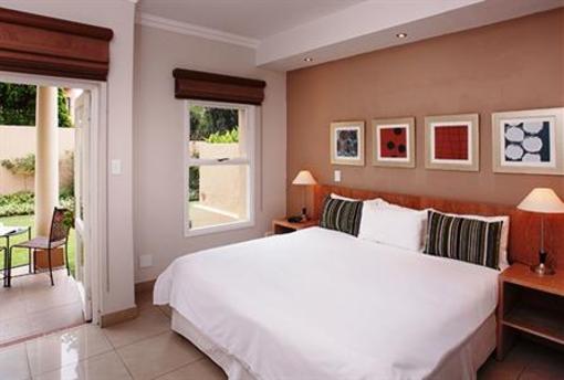 фото отеля Villa Executive Apartments
