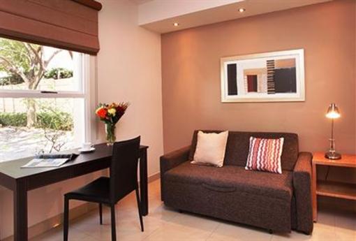 фото отеля Villa Executive Apartments