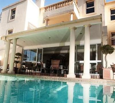фото отеля Villa Executive Apartments