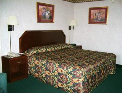 фото отеля Downtown Erie Hotel