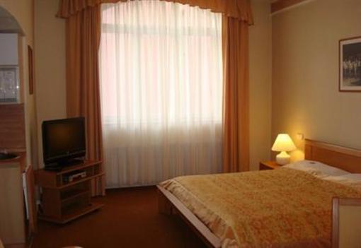 фото отеля Puk Apartmanovy Dum Hotel Beroun