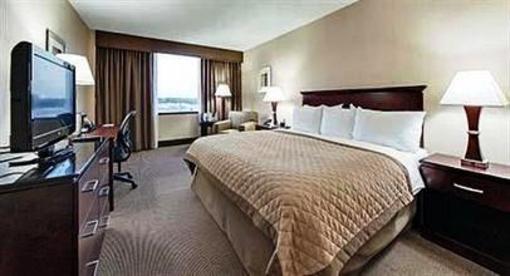 фото отеля Wyndham Tulsa
