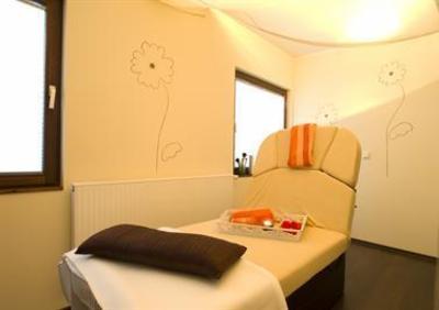 фото отеля Landhotel Sauerländer Hof Eslohe