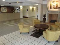 Days Inn & Suites Ridgeland