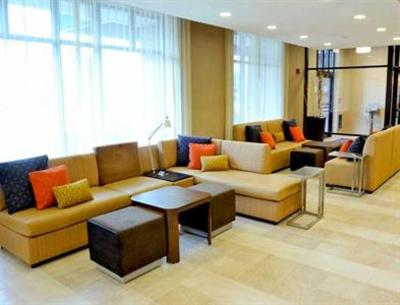фото отеля Courtyard by Marriott Louisville Downtown