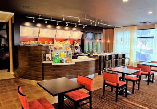 фото отеля Courtyard by Marriott Louisville Downtown