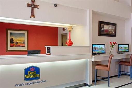 фото отеля BEST WESTERN Lubbock Windsor Inn