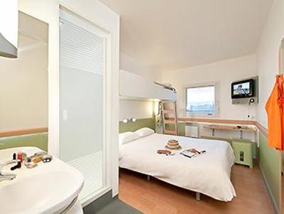 фото отеля Ibis Budget Regensburg Ost