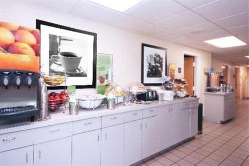 фото отеля Hampton Inn Walterboro