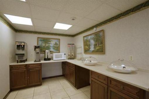 фото отеля Americas Best Value Inn Cherry Hill